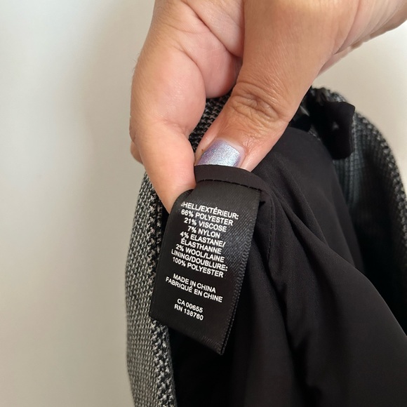 High-Waisted A-Line Mini Tweed Skirt - Picture 7 of 7